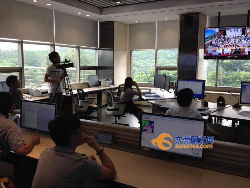 东莞气象局发布最新消息 妮妲最大风力可达1