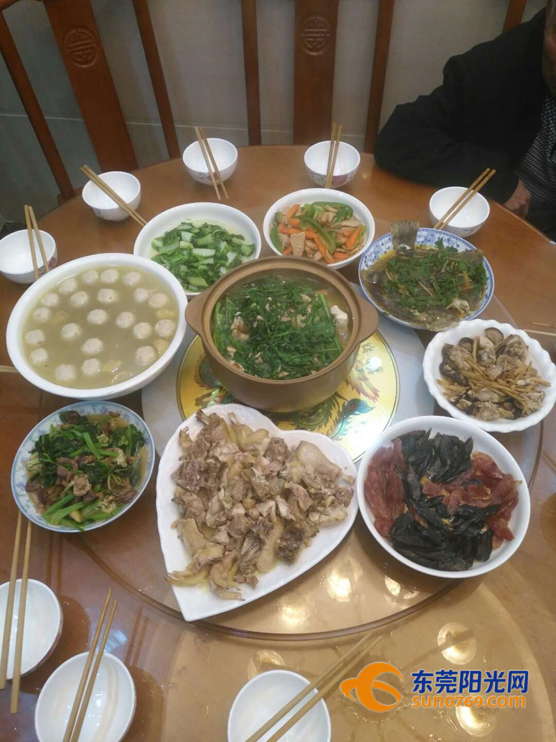 有一种盛大的晚餐叫年夜饭看看东莞人年三十的饭桌菜谱