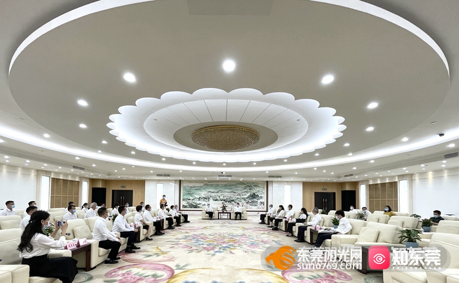 1631265582735323.jpg 会见1.jpg