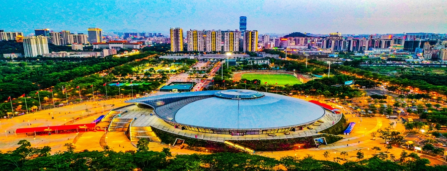 1624011821430496.jpg 长安体育馆夜景 占有兵 摄.jpg