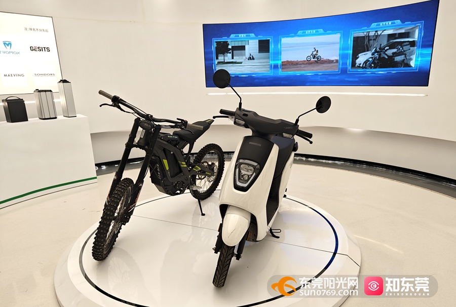 1675851141132010.jpg ee247e736ca2edf37c84b9ed370ebde.jpg