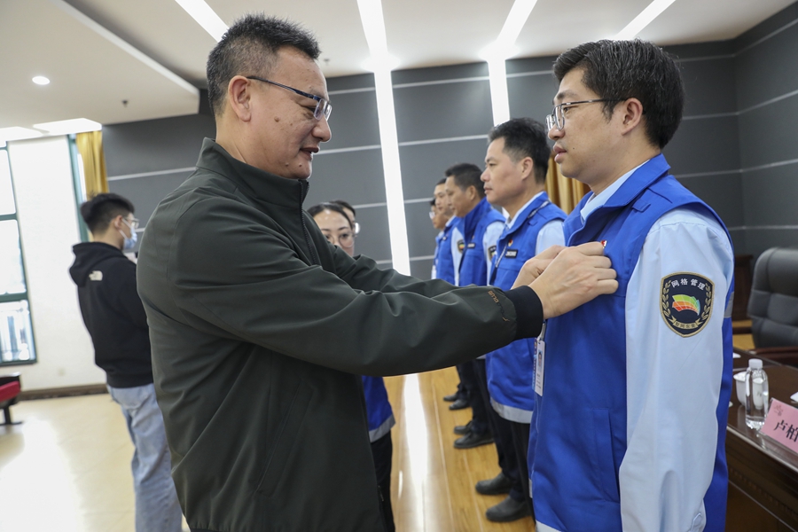 1676360156385396.jpg 2023214121056.jpg