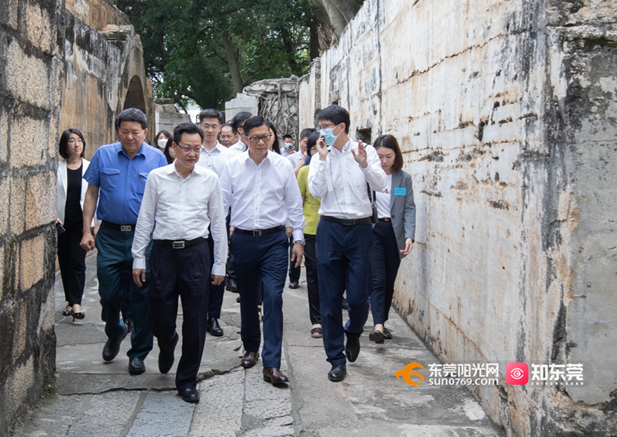 1685090623404609.jpg 2023526155153.jpg