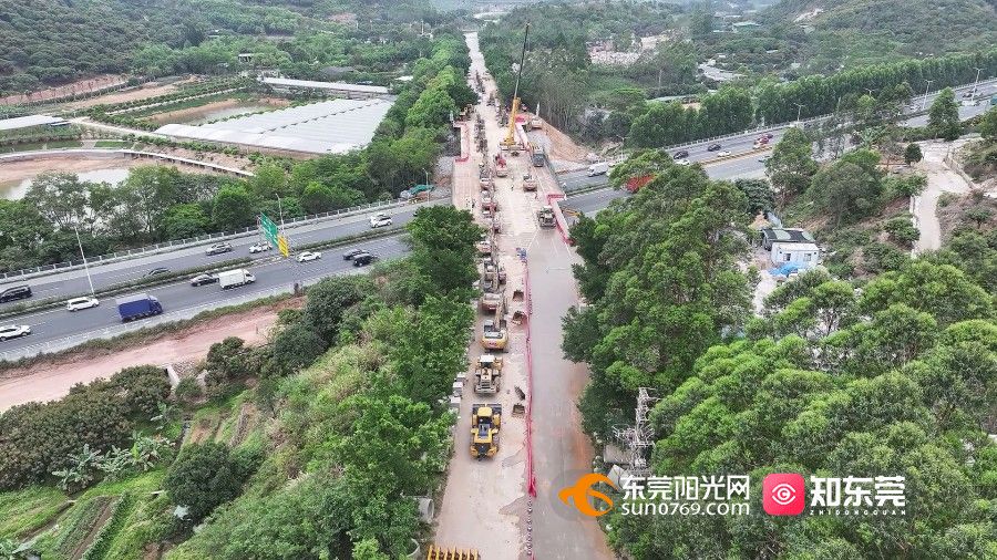 1745288622424822.jpg 4月21日(常虎高速永安桥拆除).mp4_20250422_012940.125.jpg