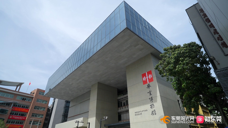 1750042641229401.jpg 02.jpg