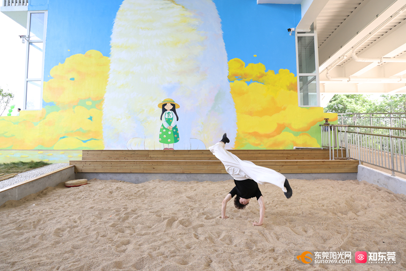 1752718296203694.jpg 60b5483cefdcc4cd98d39b4db2bf29a.jpg