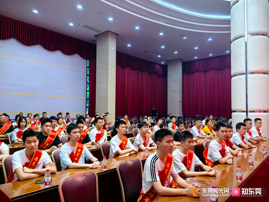 1754110552687021.jpg 3.jpg