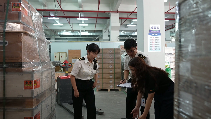 1754209380523382.jpg 7月30日(锂电池海关).mp4_20250803_120958.734.jpg