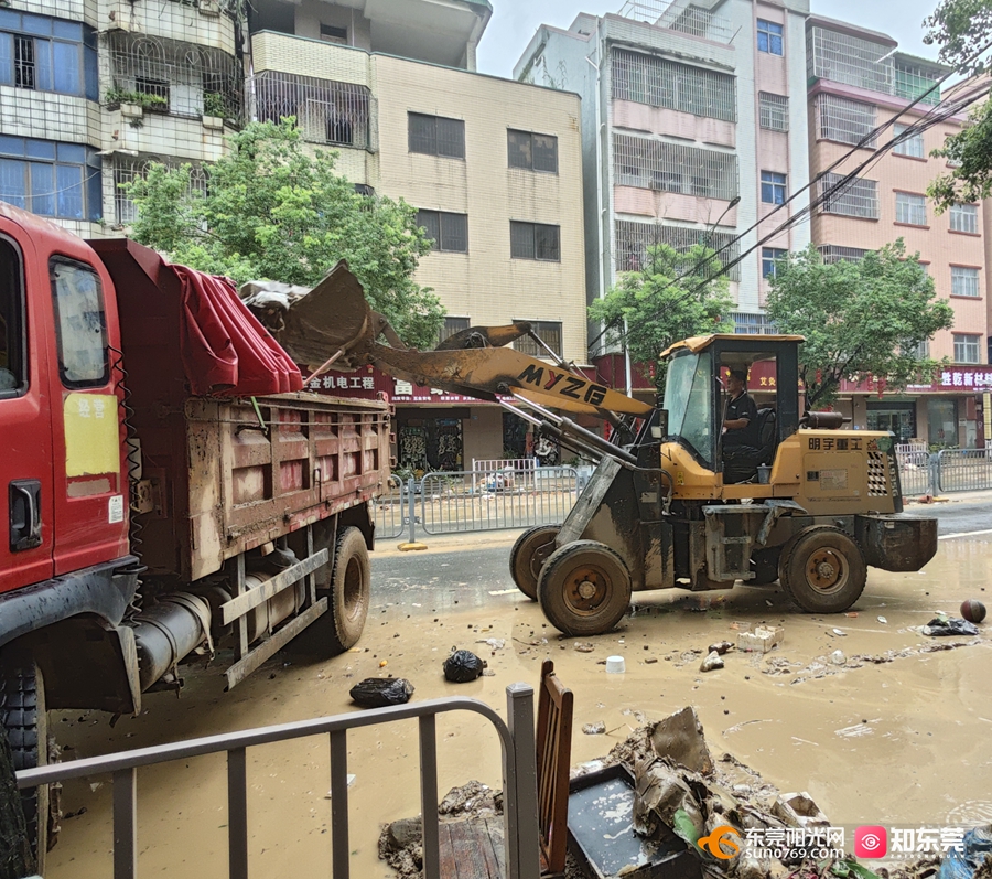 1754554626480817.jpg 2.jpg