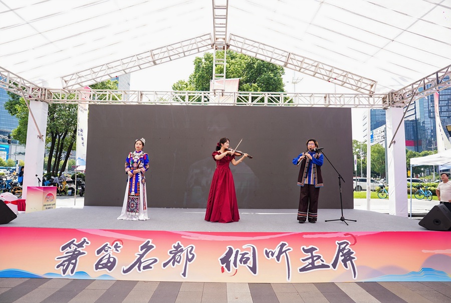 1754651233537210.jpg DSC05950-opq3887662207.jpg