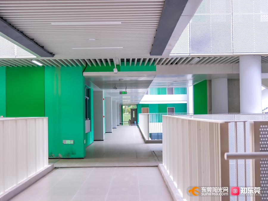 1756709281355707.jpg 学校环境4.jpg