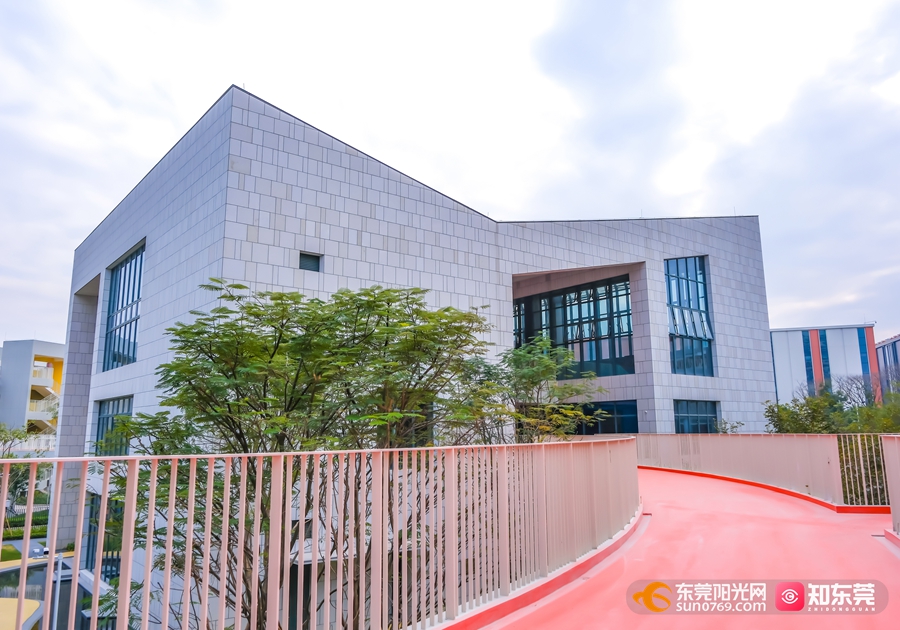 1756709294569589.jpg 学校环境5.jpg