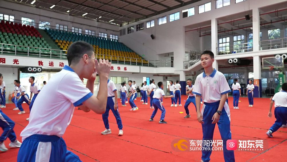 1756813493329912.jpg 22.jpg