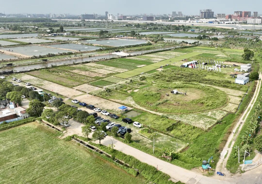 1757908950134065.jpg 洪梅试飞场.jpg