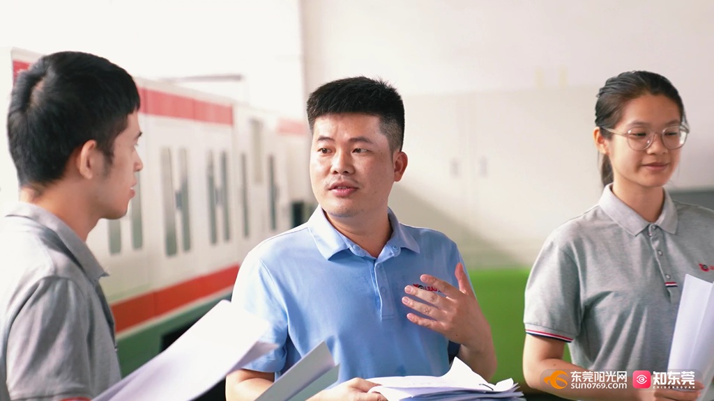 胡恩华 力得科技2.jpg