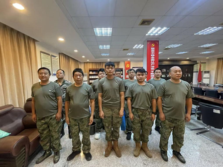 1758684716671623.jpg 1758684711757.jpg