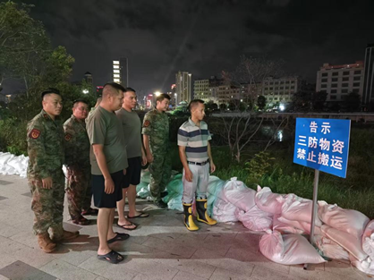 1758684730843114.jpg 1758684725406.jpg