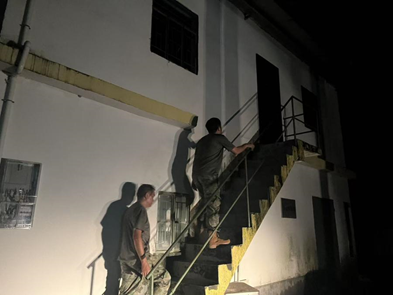 1758684756950184.jpg 1758684740839.jpg