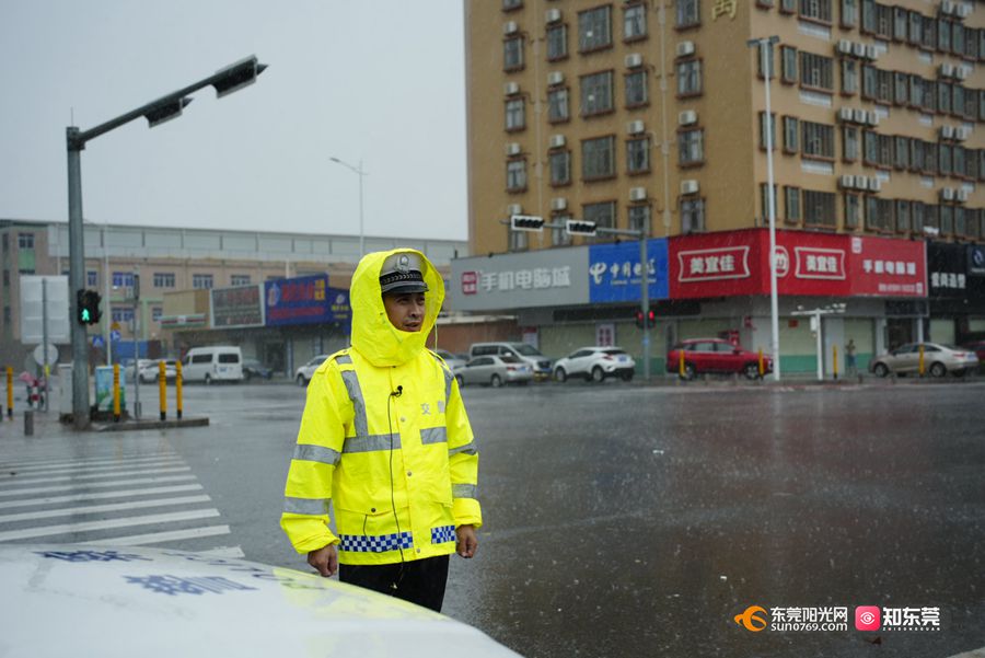 1758685275560944.jpg 00.jpg