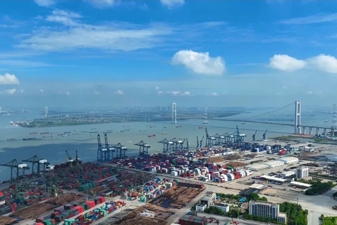 1758765835354098.png 1752822032378392.png