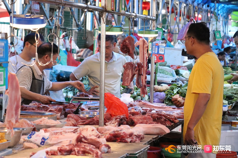 1759631079960256.jpg 农贸市场1.jpg