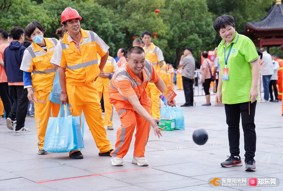 1761030292158516.jpg 4.jpg