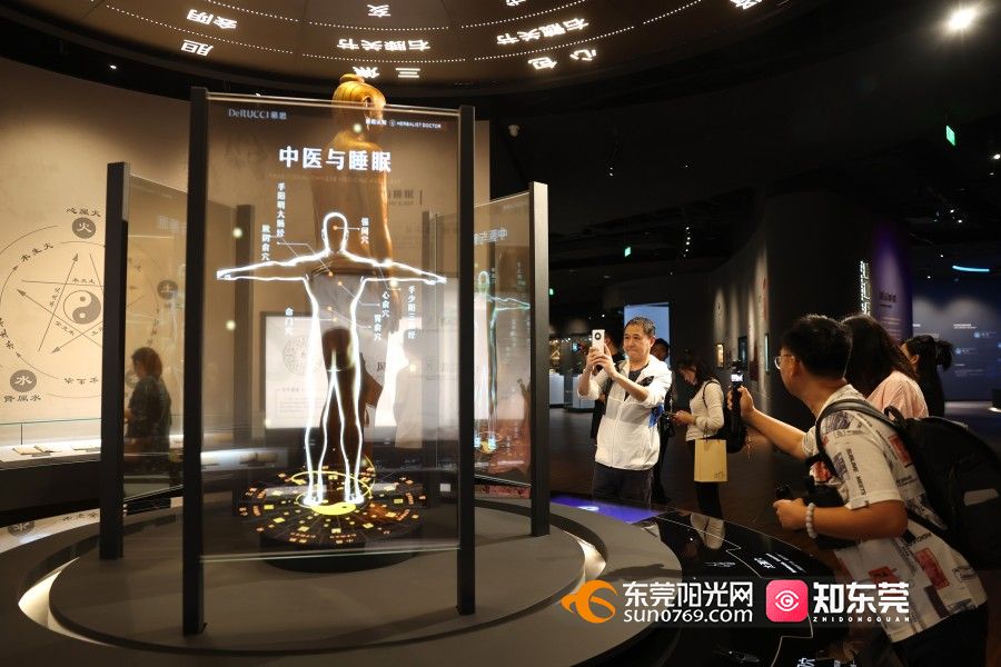 1762585873635074.jpg 微信图片_20251108150140_298_1115.jpg