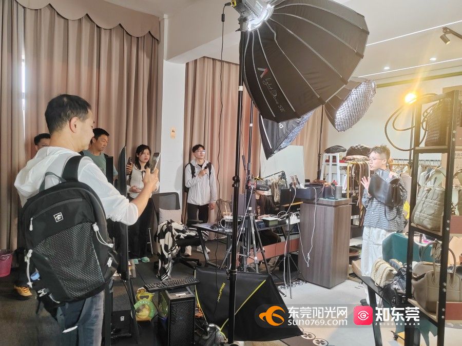 1762585922104074.jpg 微信图片_20251108150232_301_1115.jpg