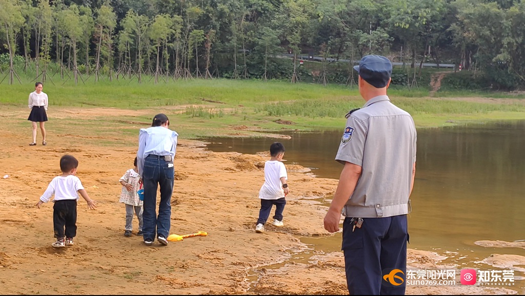 1762998560603096.jpg 3.jpg