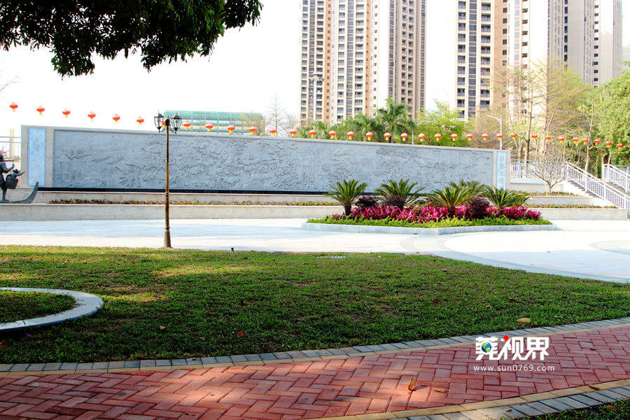 东莞横沥文化广场图片