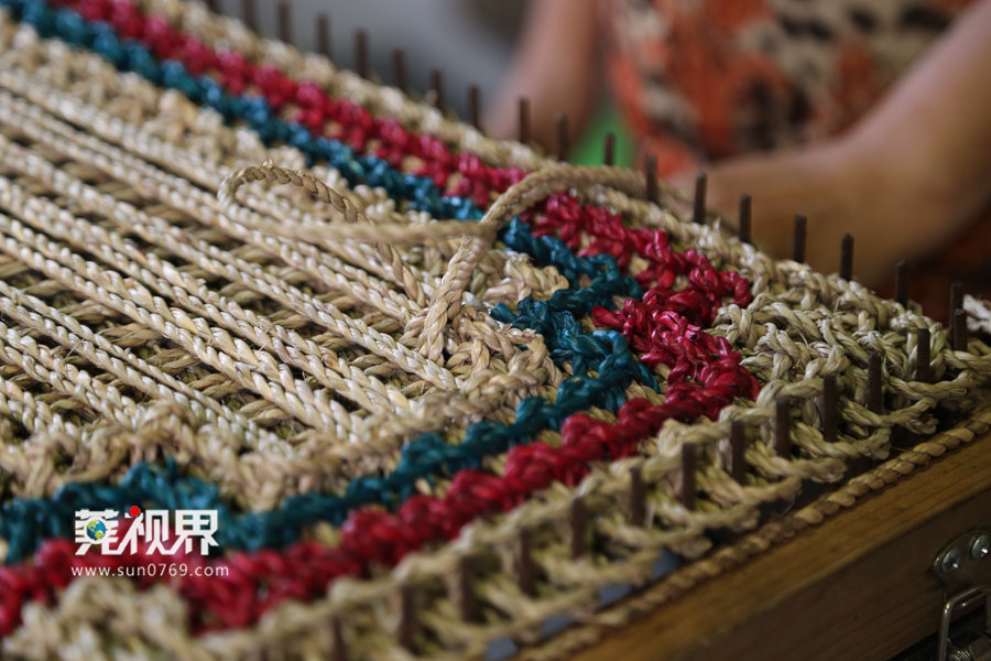 莞视界守艺61传承道滘莞草编织技艺焕发生机