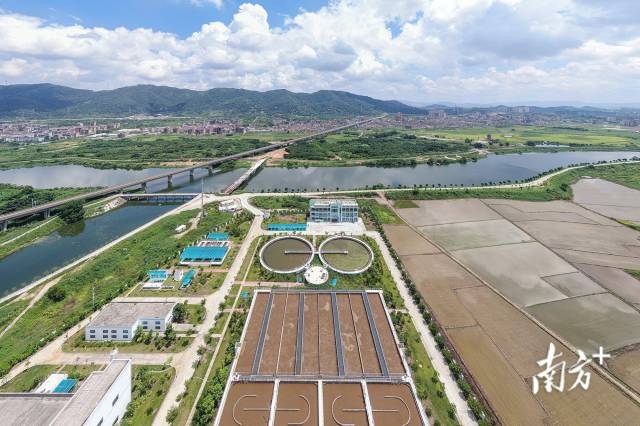 2020年，建成投入使用的揭阳占陇污水处理厂。