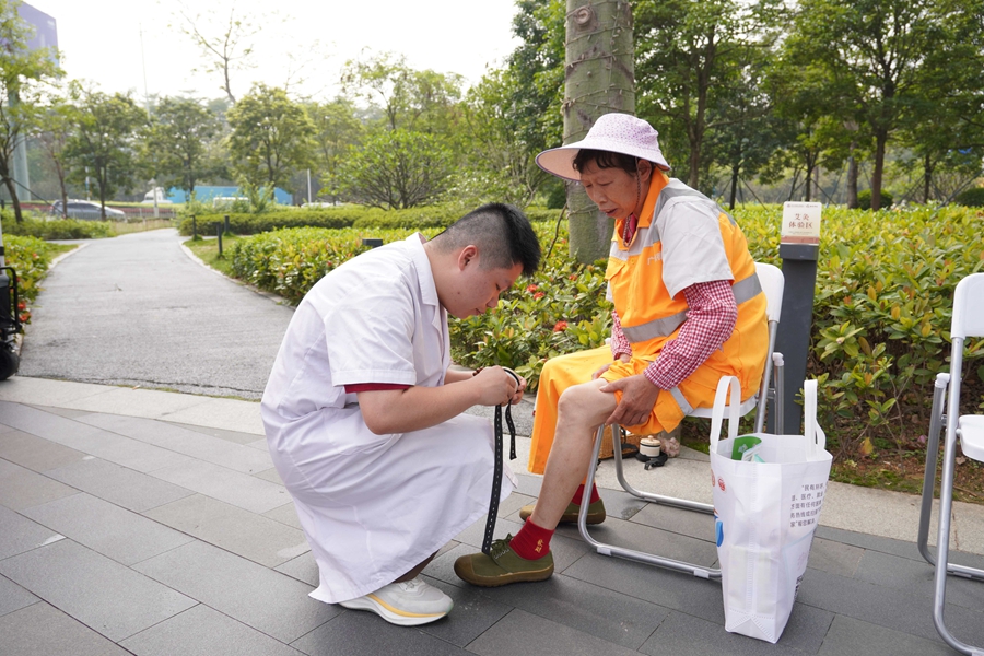 1745846937403255.jpg DSC00216.JPG