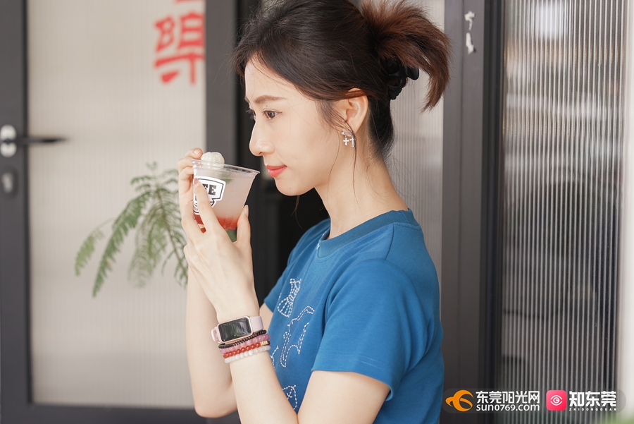 1747881350319048.jpg 04.jpg