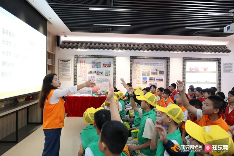 1754275635616072.jpg 2025849622.jpg