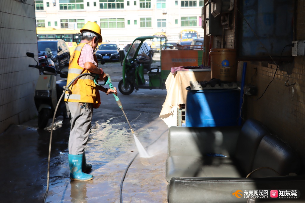 1759452890348823.jpg 2025102153344.jpg